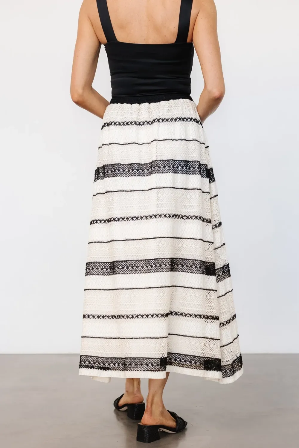 Classic Daily Black And White Stripes Skirt