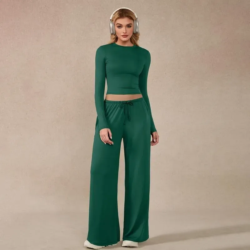 Women's two-piece tracksuit set, long-sleeved crop top and wide-leg pants