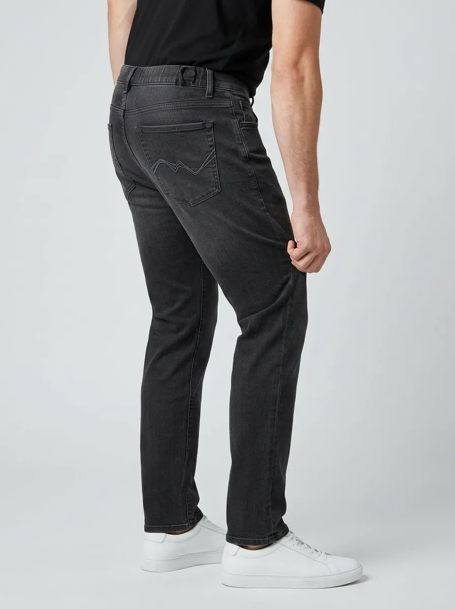Men's Washed Stretch Classic Fit Jeans