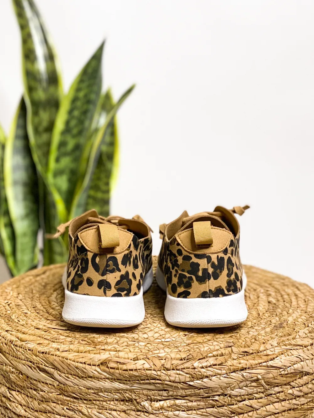 Women’s Leopard Print Padded Casual Sneakers
