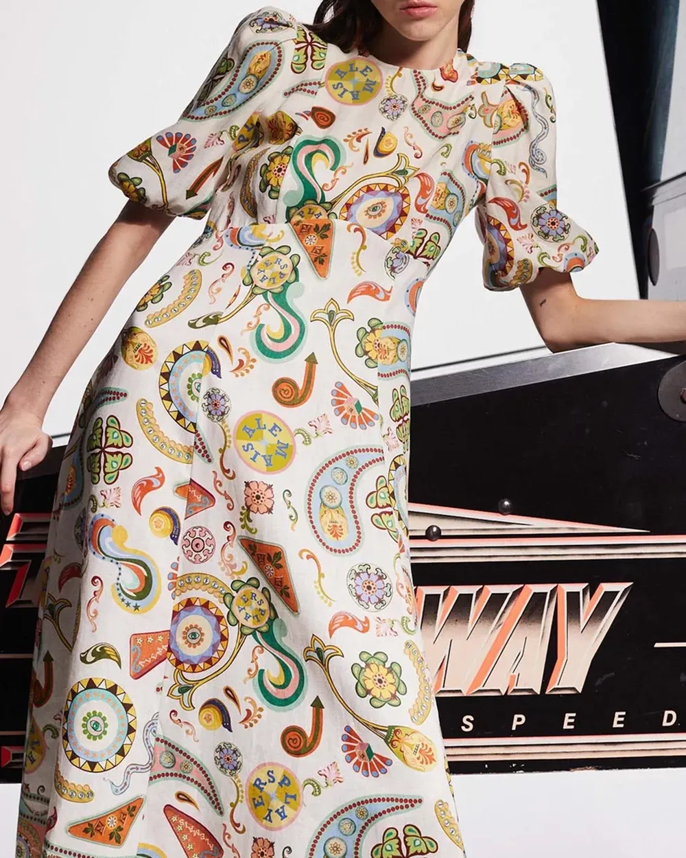 Puff Sleeves Crew Neck Midi Dress