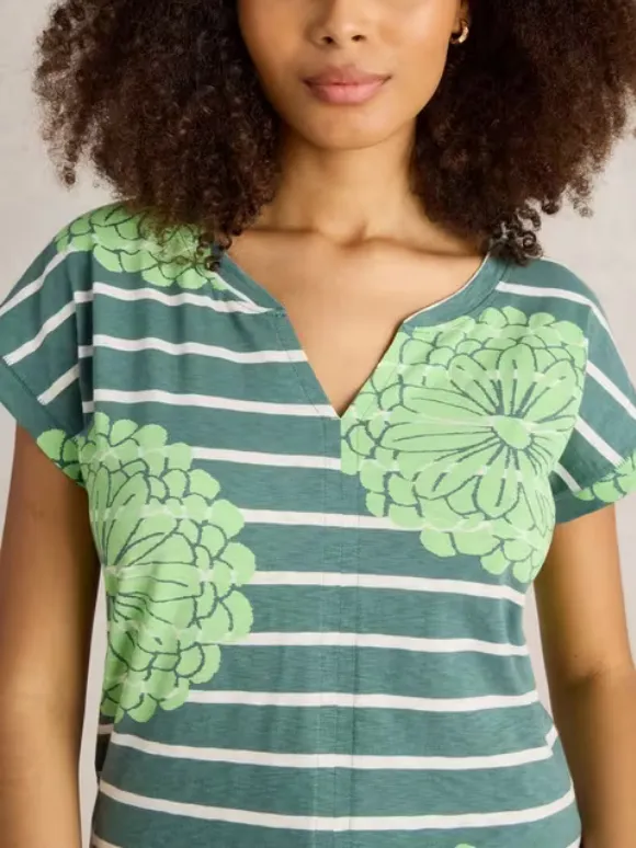 Notch Neck Print T-Shirt