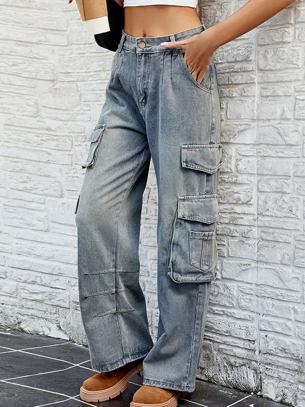 Relaxed Fit Seamed Pleated Pocket Jeans