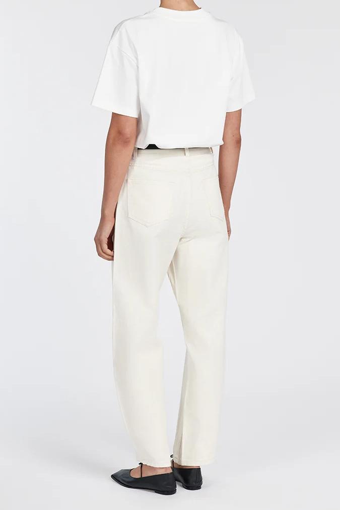 CREAM BARREL LEG JEAN