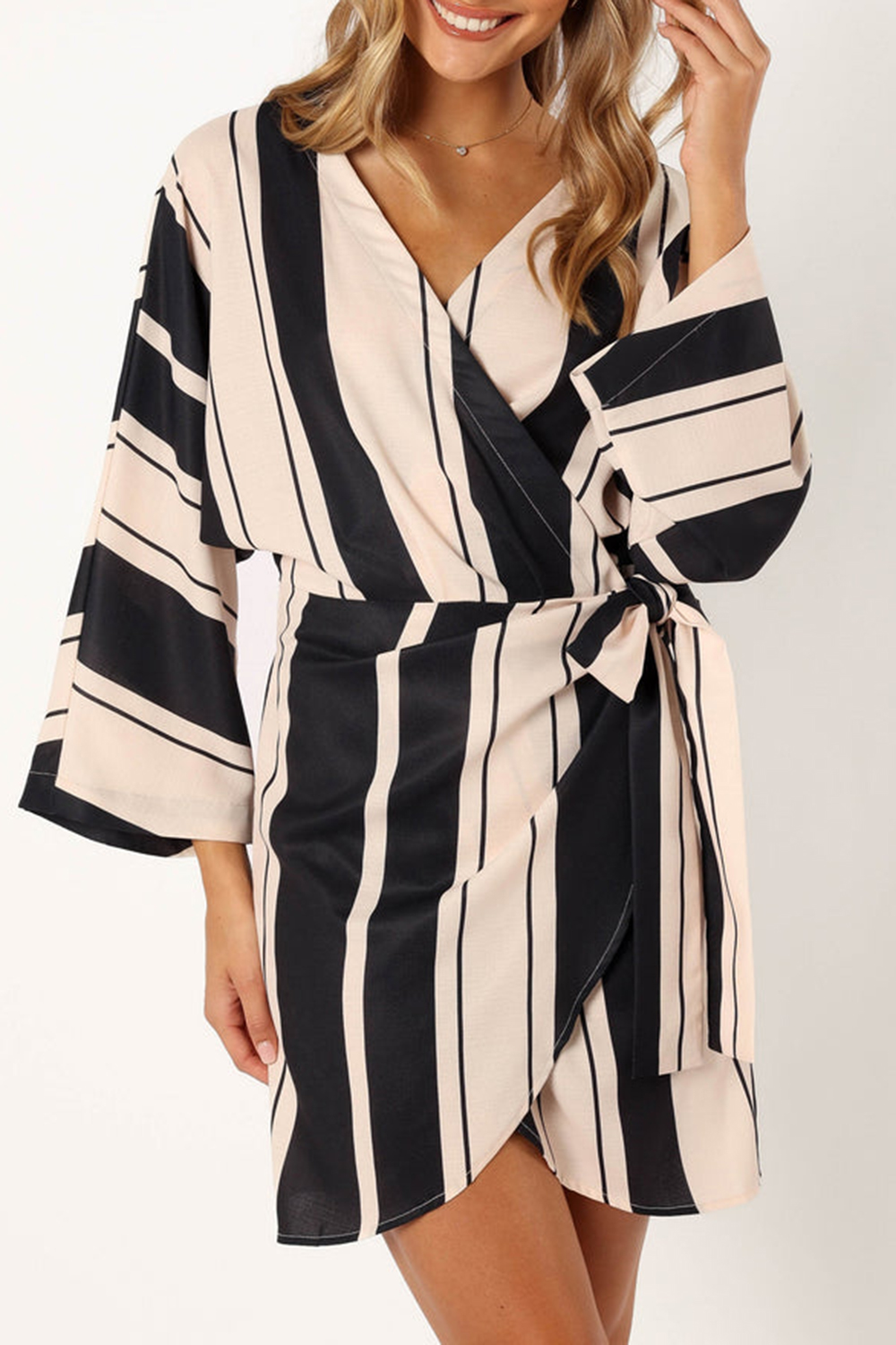 BLACK CREAM WRAP MINI DRESS