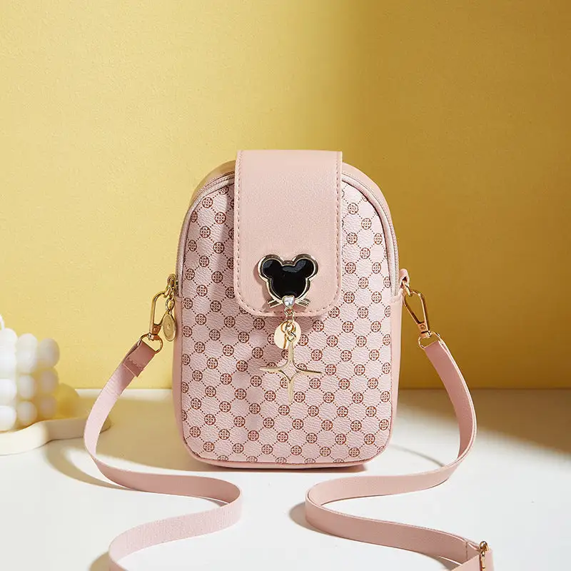 Soft Minimal Crossbody Bag