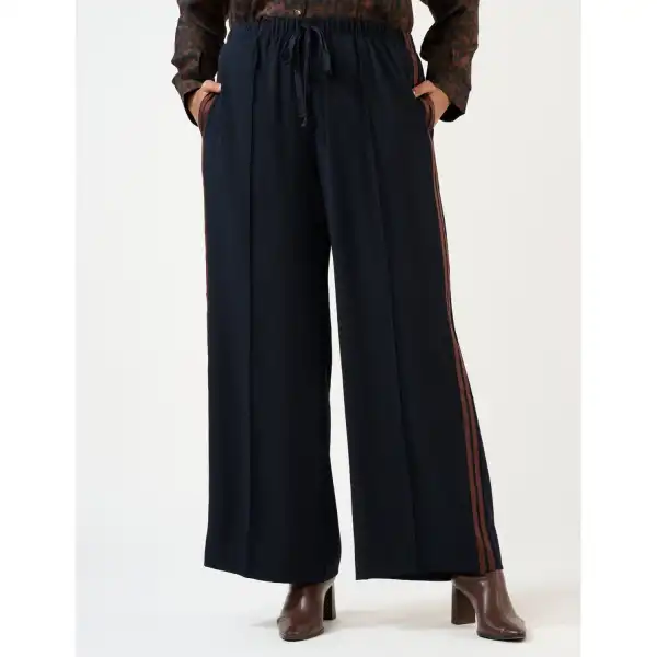 Structured Wide-Leg Women's Trousers