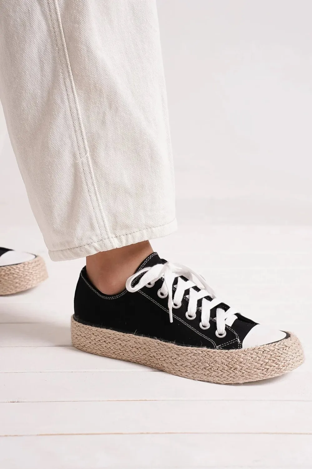 Black Fashion Lace Up Woven Espadrille Sole Sneakers