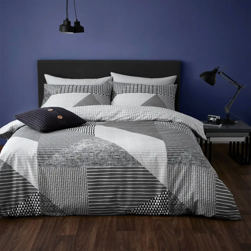Reversible Geometric Cotton Duvet Cover Set