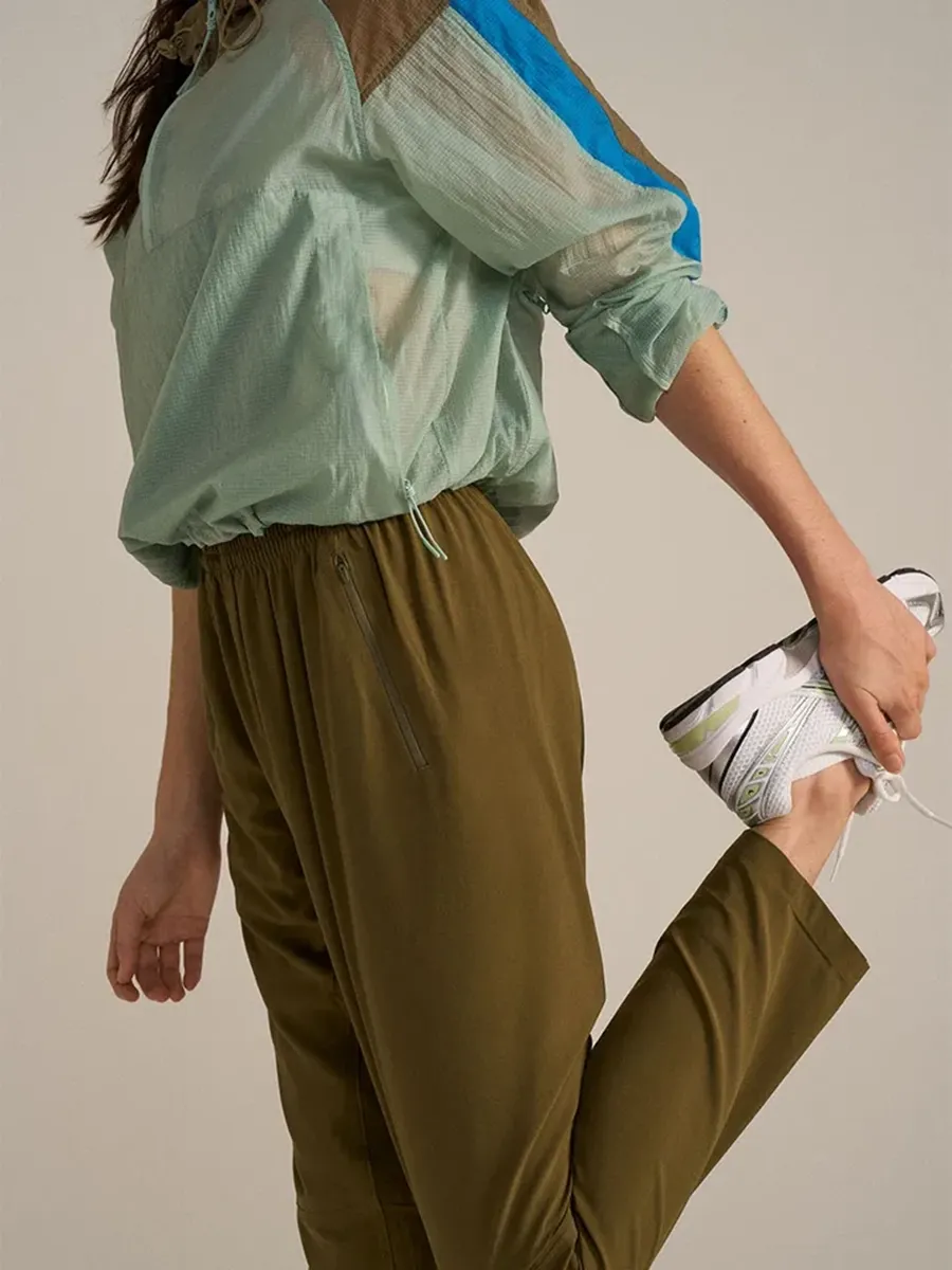 Small Legged Pants