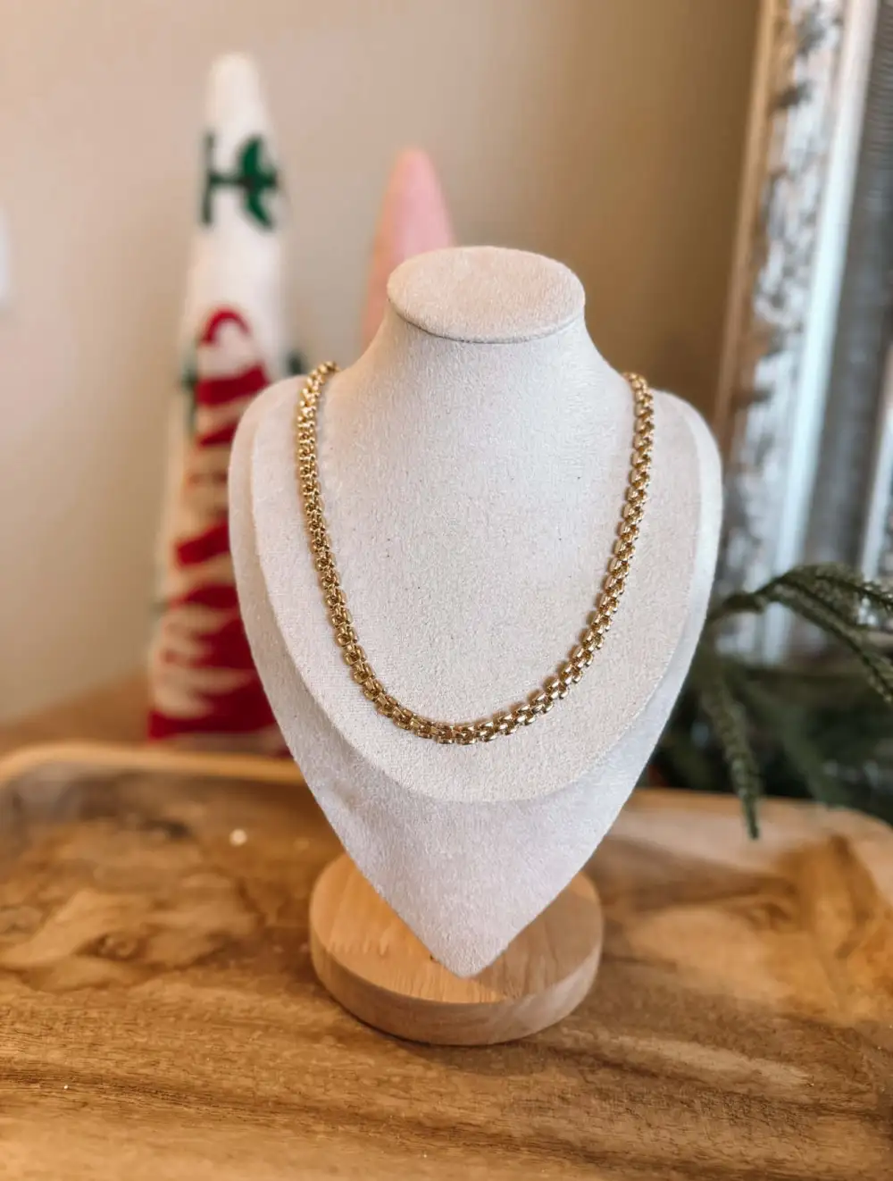 Knit Polished Everyday Necklace