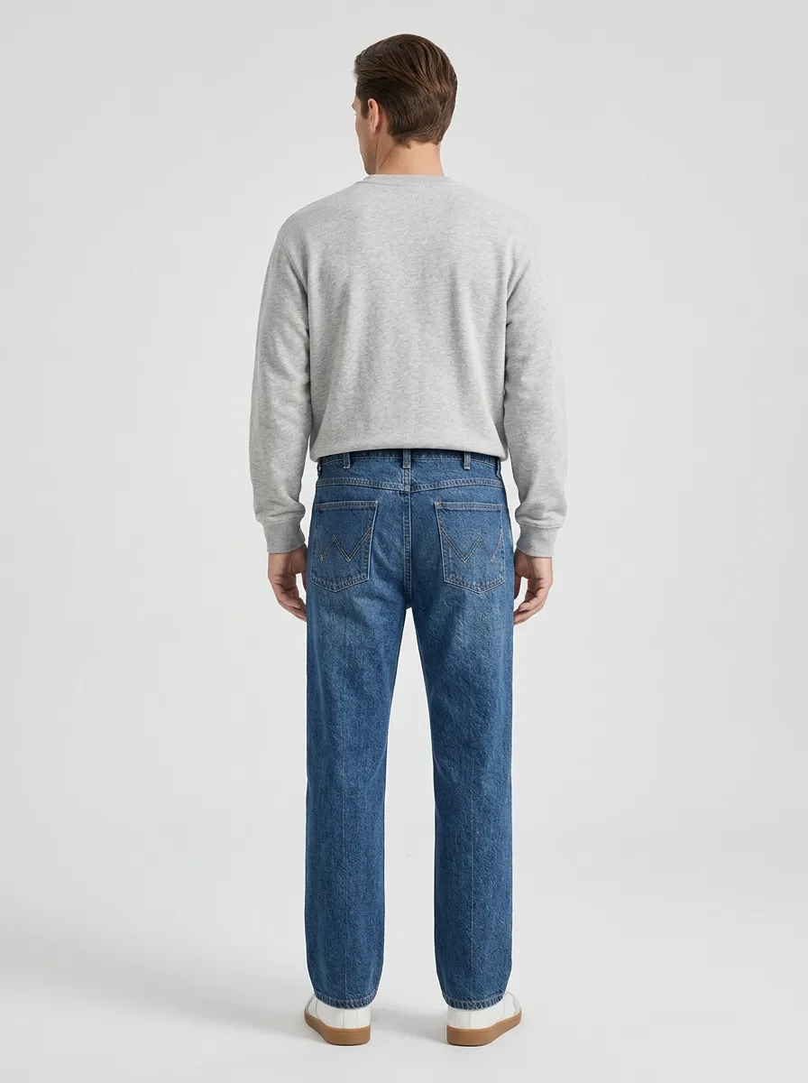 Straight Leg Vintage-Inspired Men's Loose Fit Jeans