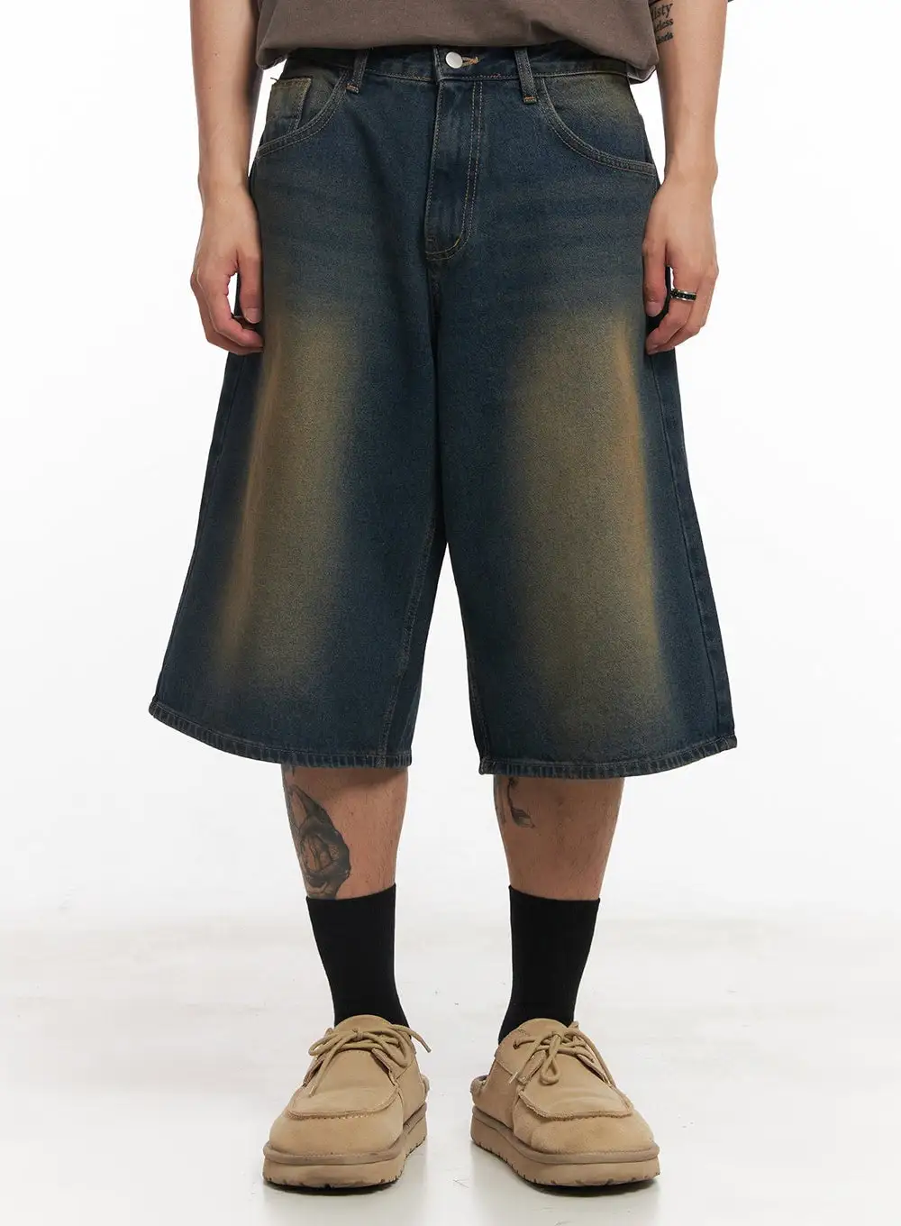 Men's Wide-Fit Washed Relaxed-Fit Denim Shorts