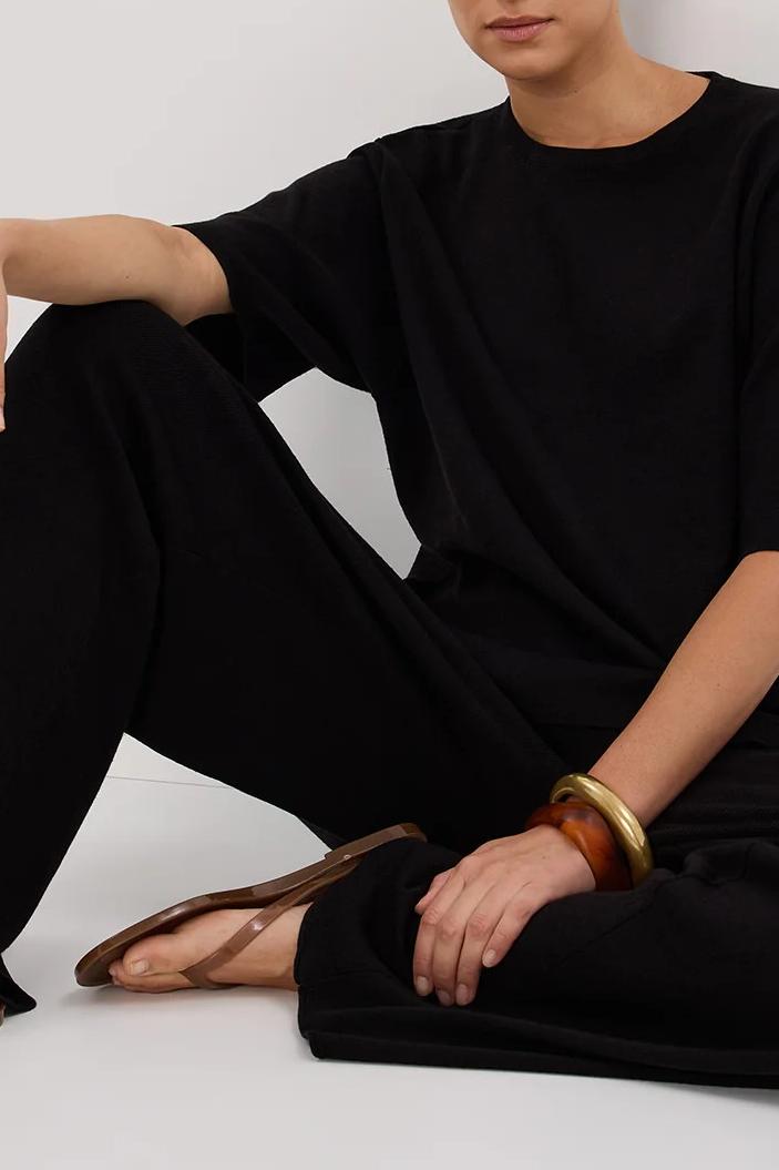 BLACK WIDE LEG KNIT PANT