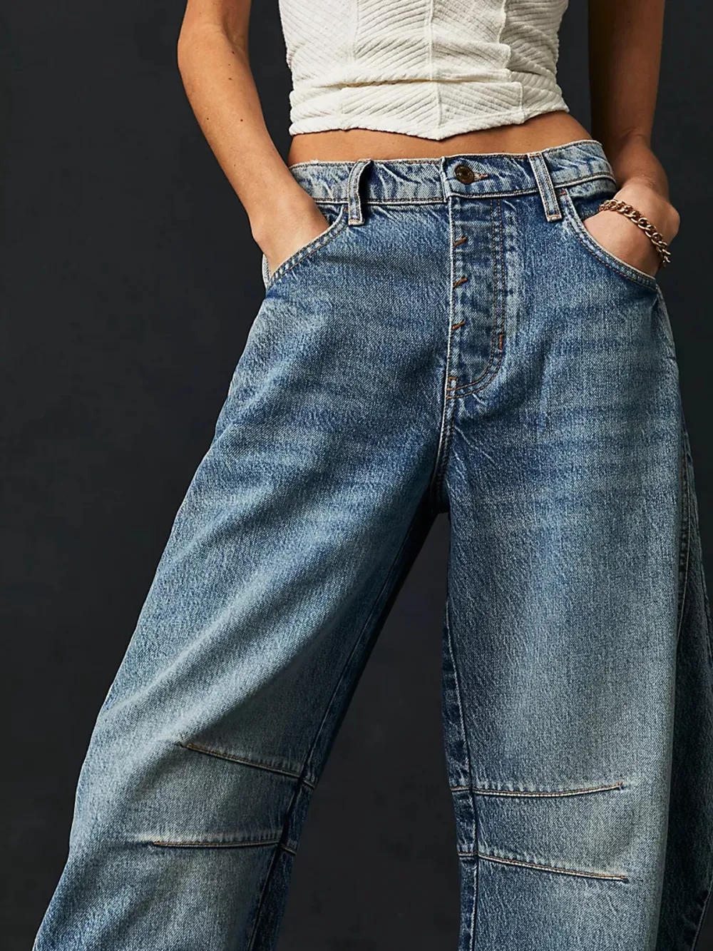 Mid Rise Barrel Jeans