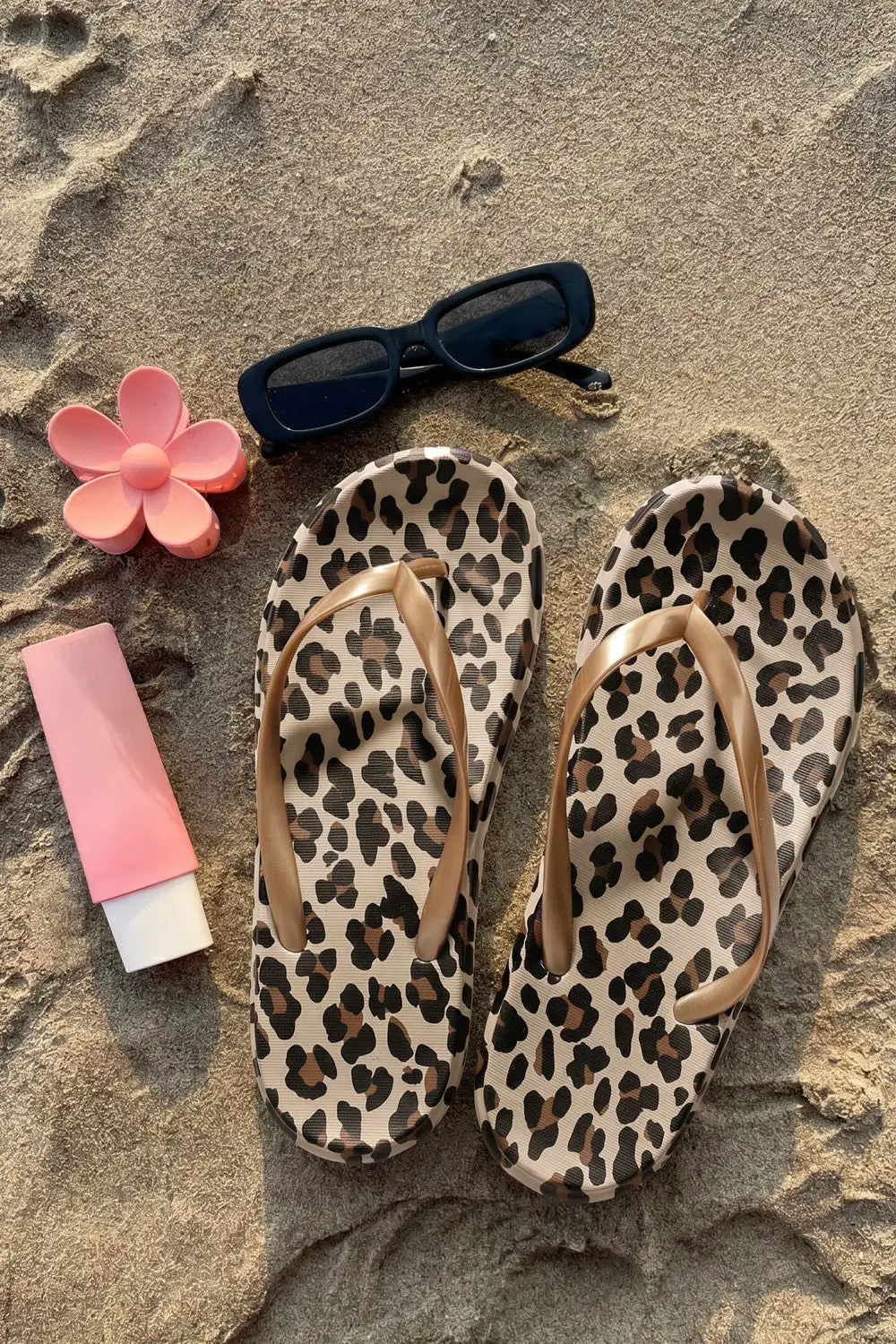Sleek Strap Leopard Contrast Casual Slipper