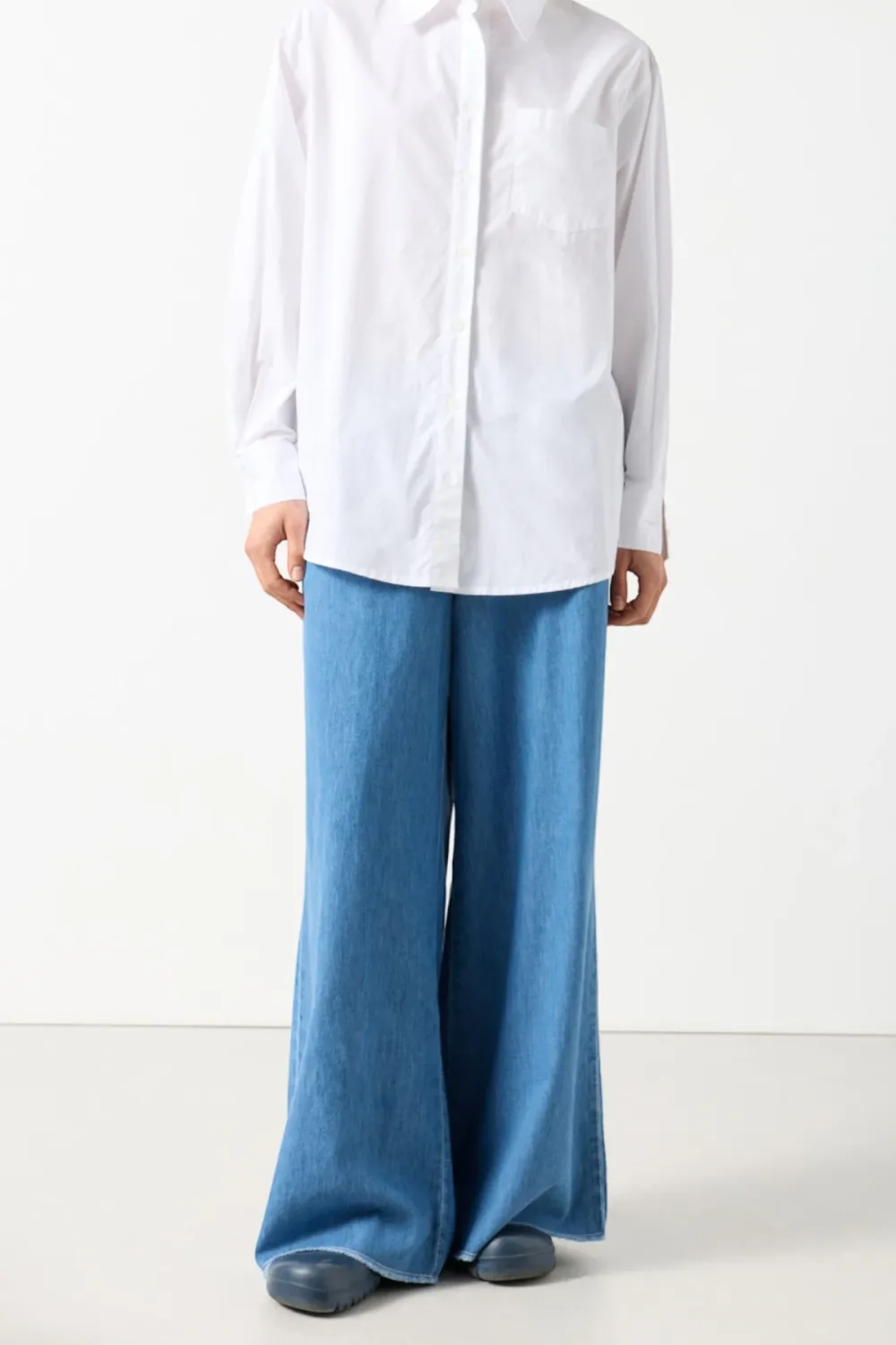 Women's Relaxed Draped Wide Leg Trousers