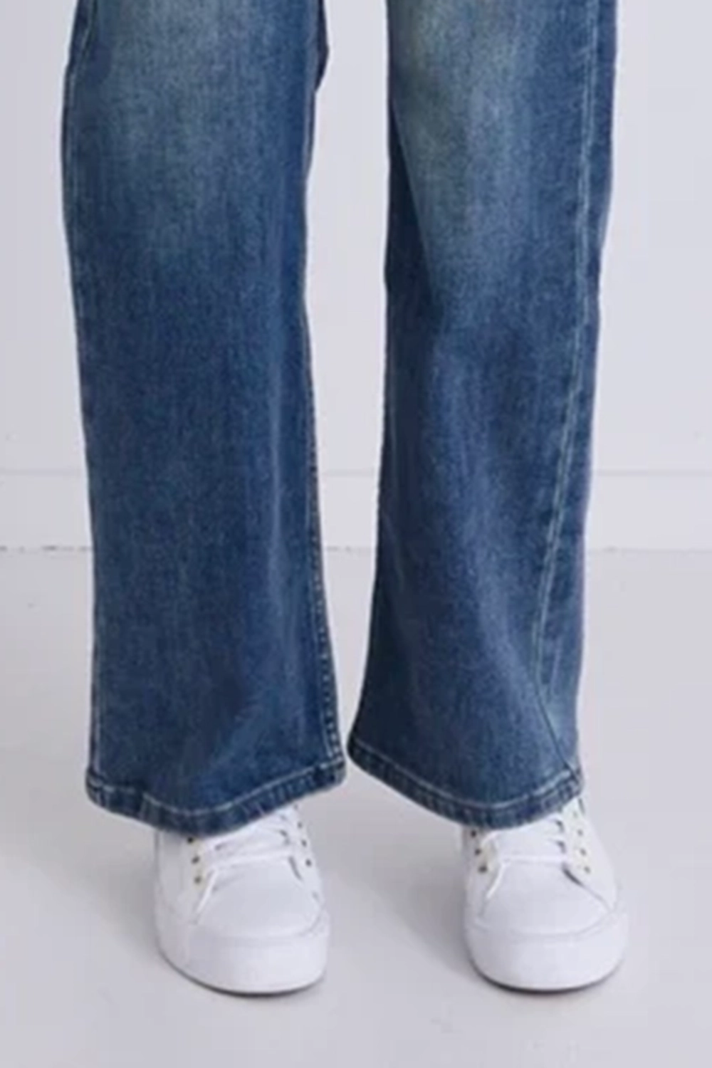 White Sheer Top Paired Jeans