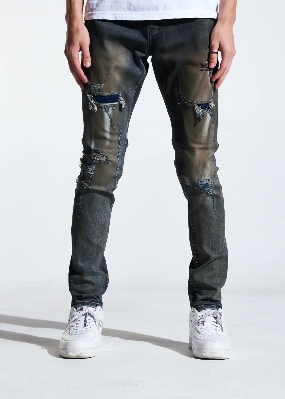 Distressed Standard Skinny Jeans