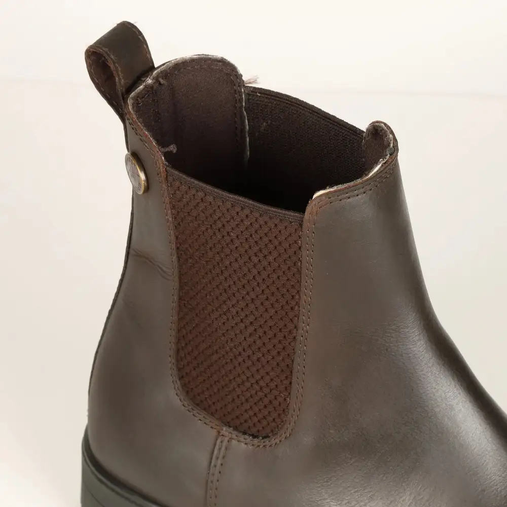 Everyday Weather-Ready Leather Riding Boots