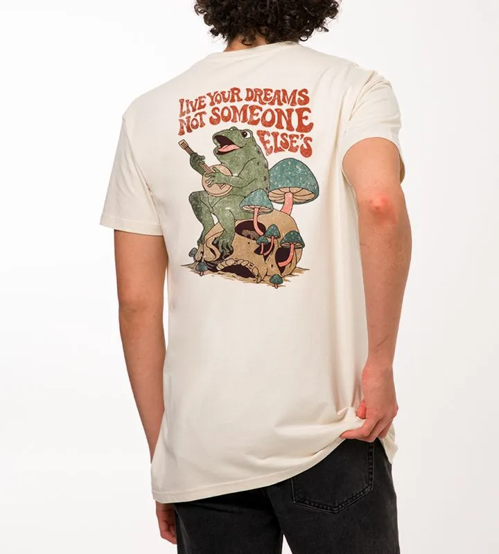 Live Your Dreams Graphic T-Shirt