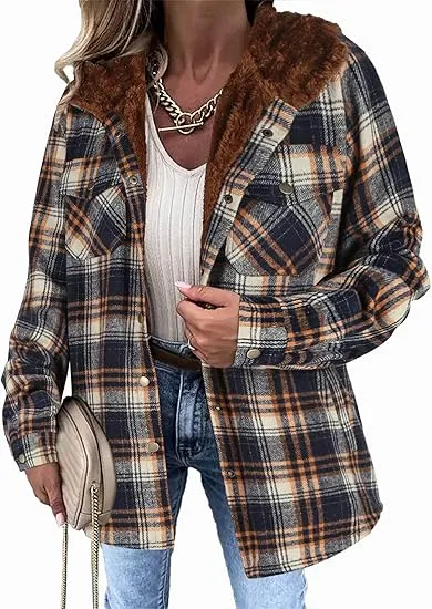 Warm Plaid Pocket Coat for Everyday Style