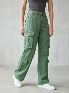 Signature Utility Style Multi Pocket Design Women's Multi Pocket Cargo Pants