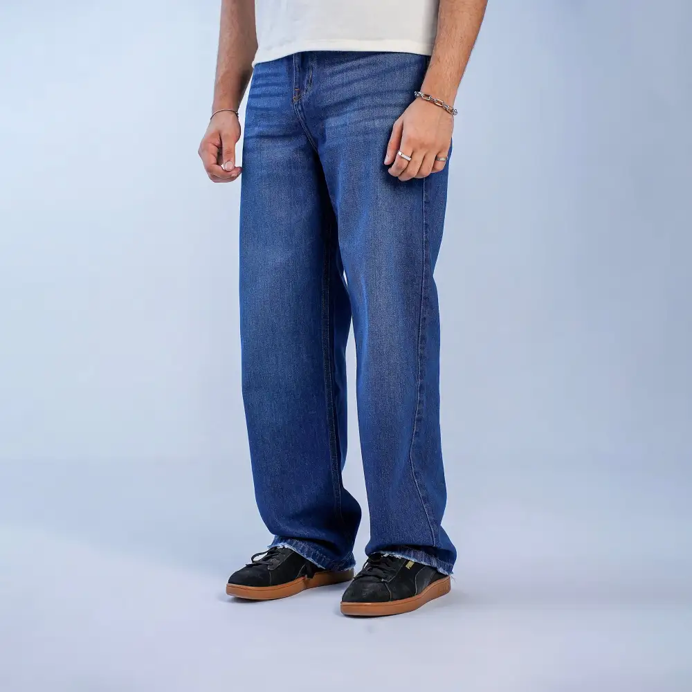 Men's Frayed Relaxed Stretch Denim Jeans