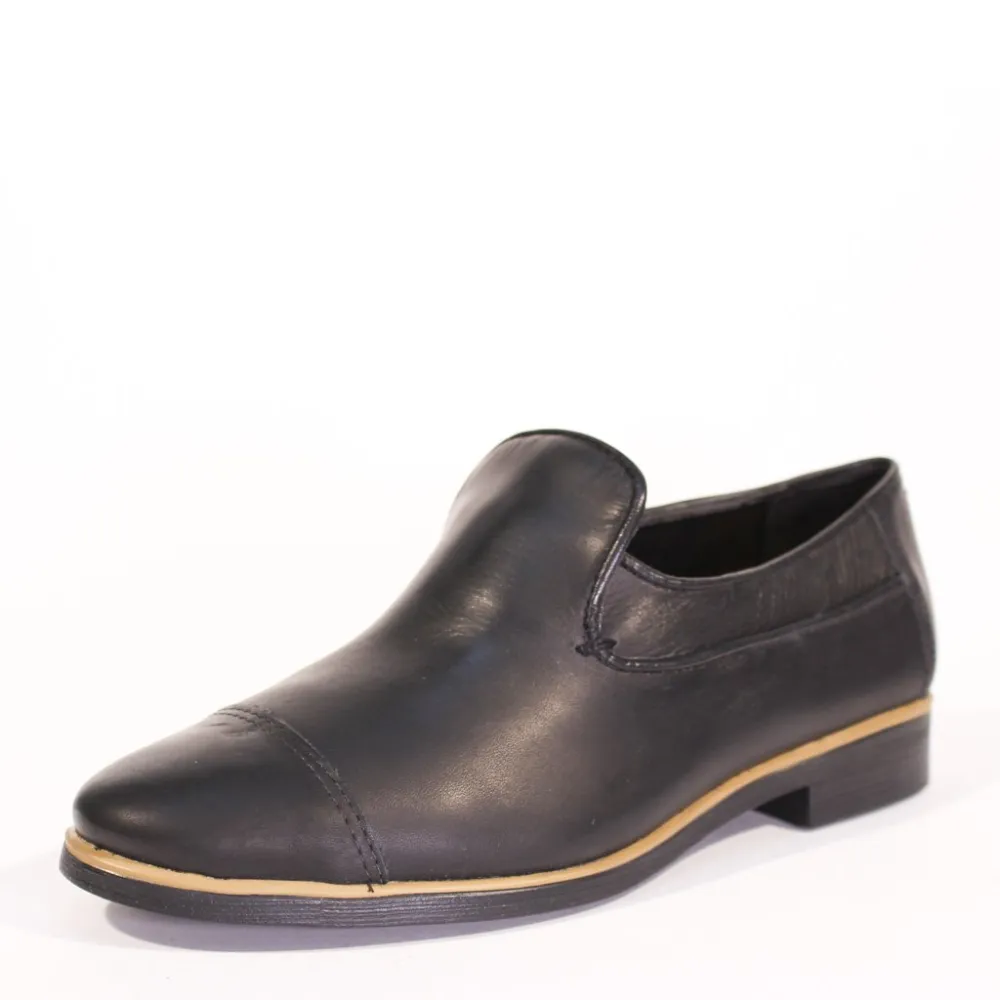Classic Leather Flat Loafers