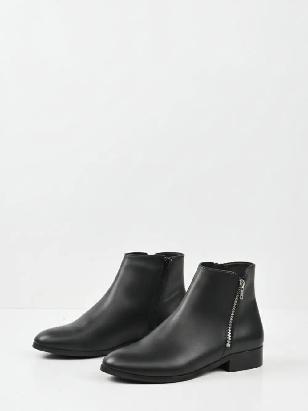 Women's Water Resistant Vegan Leather Ankle Boots