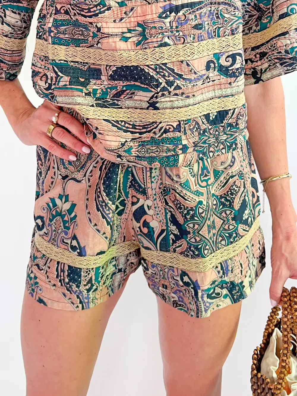 Textured Shorts Structured Shape