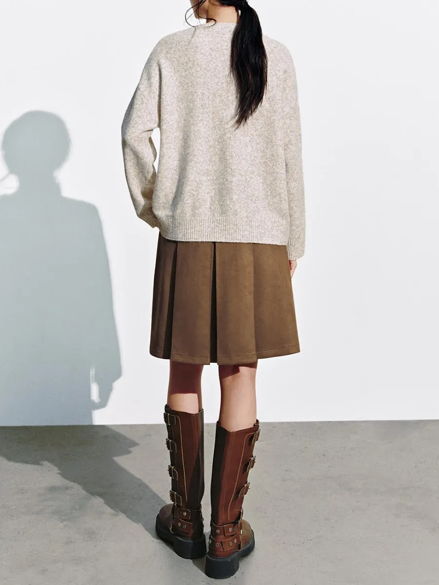 Lady's Cartoon Cat Embroidered Round-Neck Sweater