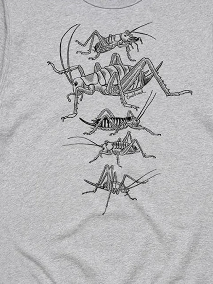 A versatile casual sports shirt with a simple insect-pattern design
