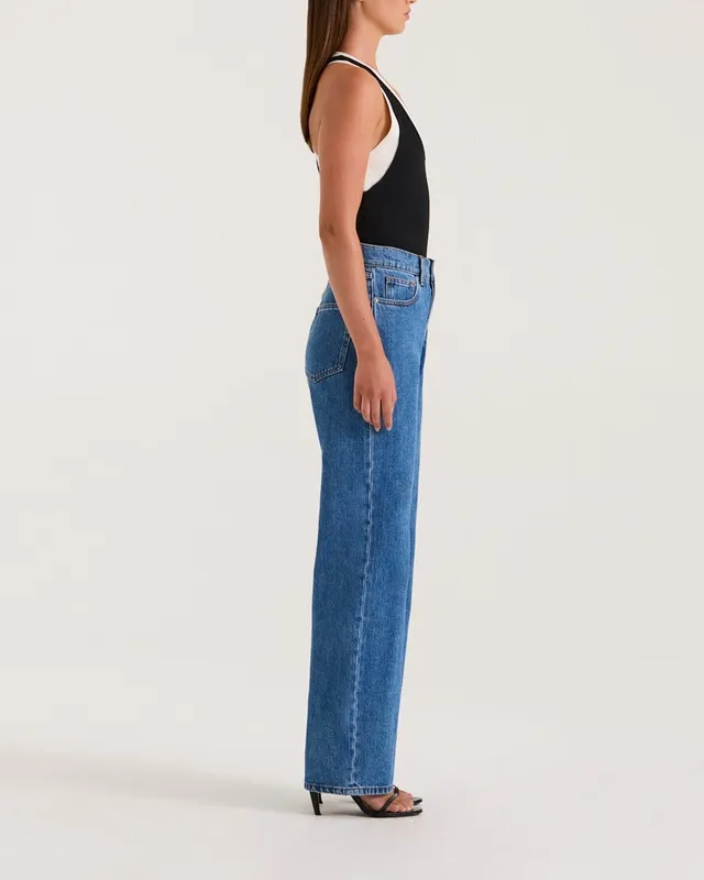 Indigo Wash Petite Straight Leg Jeans