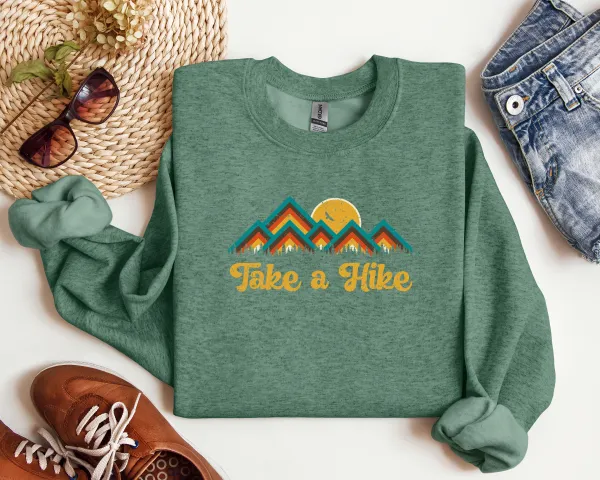 Trail Hike Graphic Crewneck Sweatshirt