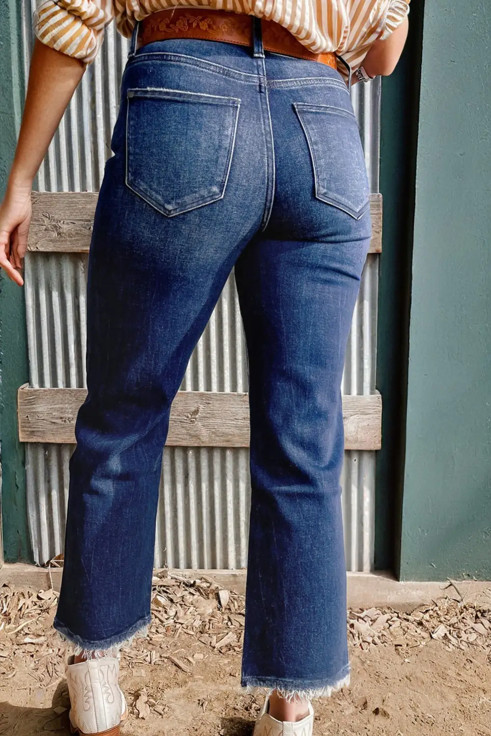 Subtle Texture Relaxed Fit Denim Jeans
