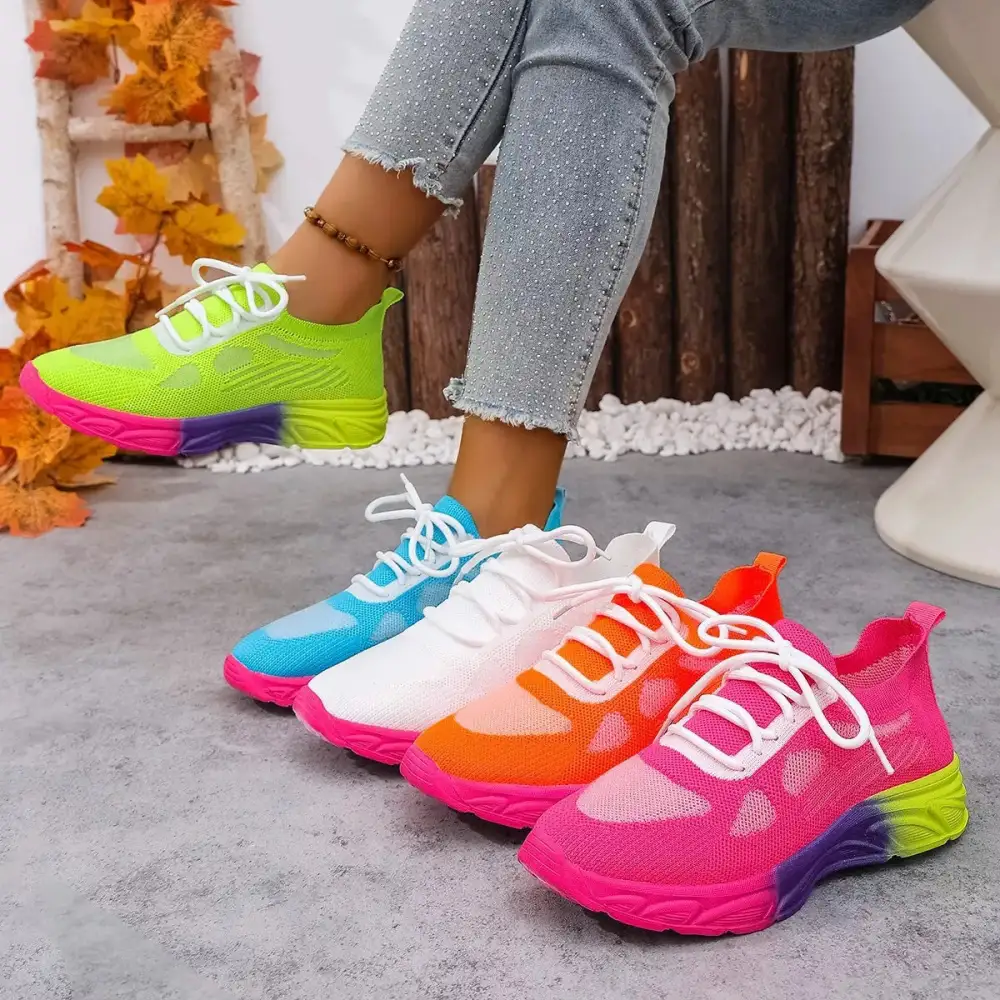 Lace-Up Round Toe Sneakers