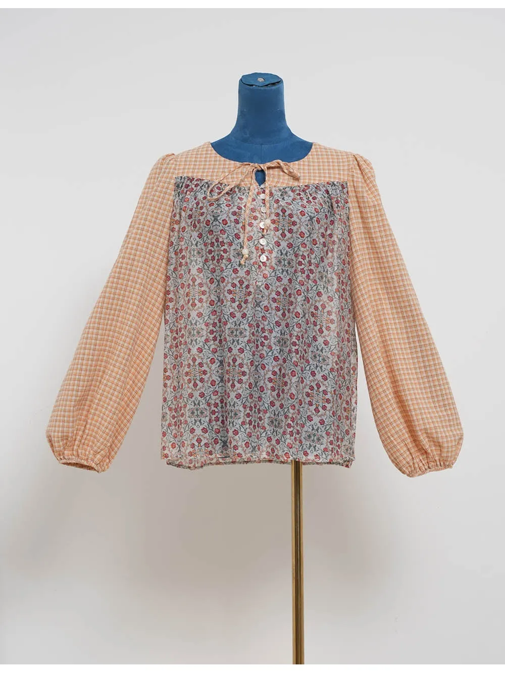 Boho Round Neck Long Sleeves Blouse