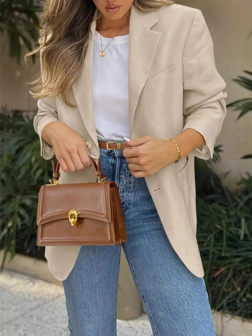 Modern Lapel-Collar Long-Sleeve Blazer