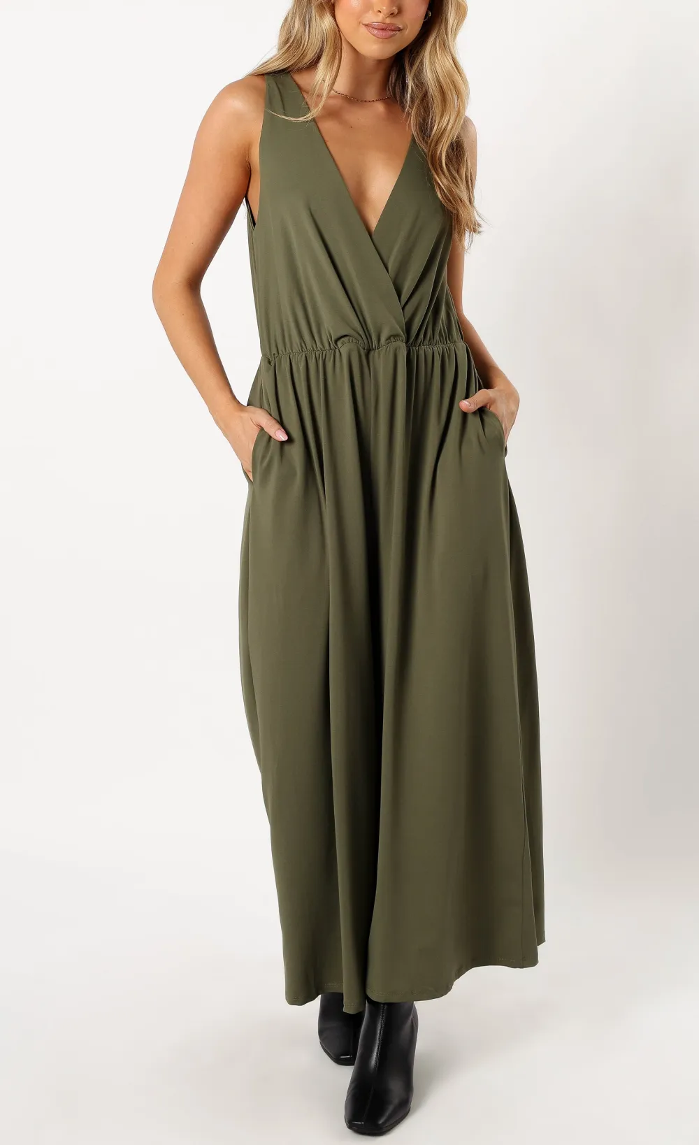 V-Neck Wide-Leg Pocket Sleeveless Maxi Jumpsuit
