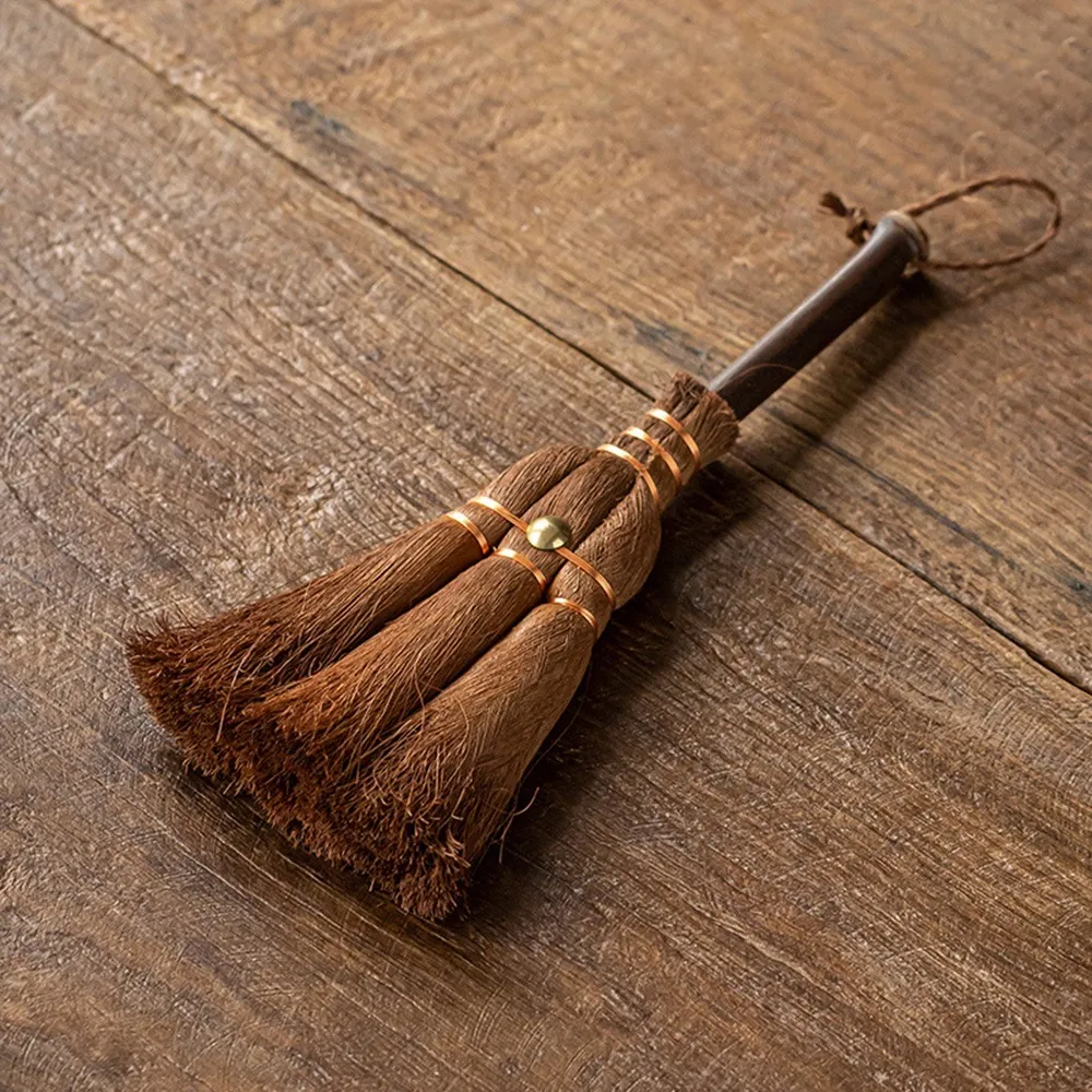 Vintage - Style Tea Cleaning Brush with Hanging Loop