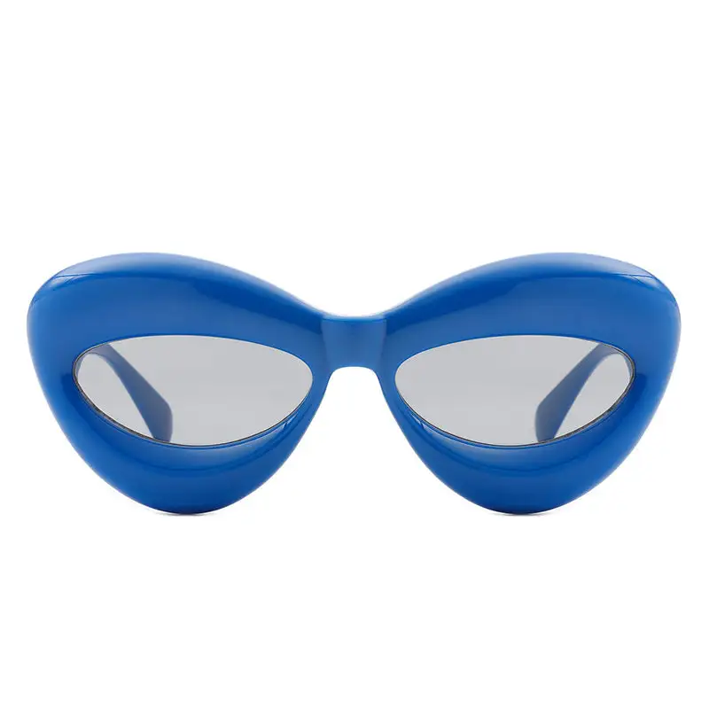 Lightweight Cat Eye Frame Sunglasses