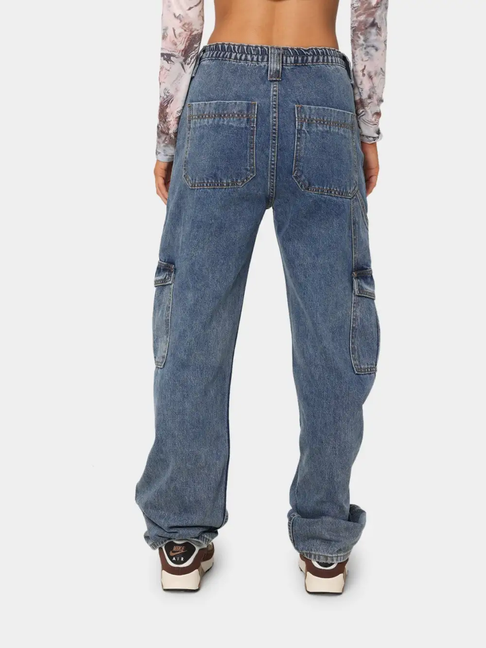 Laid-Back Washed Pocketed Stretch Straight Leg Jeans