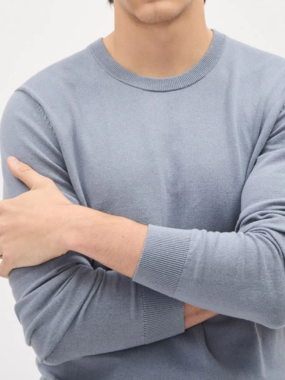 Light Blue Crew Neck Long Sleeve Sweater