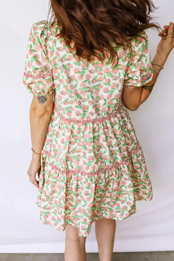 Finish Floral Puff Sleeve Dress