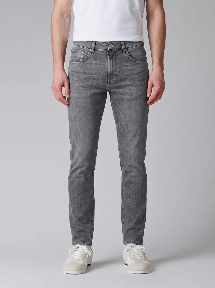 Men's Timeless Everyday Slim Fit Stretch Denim Jeans