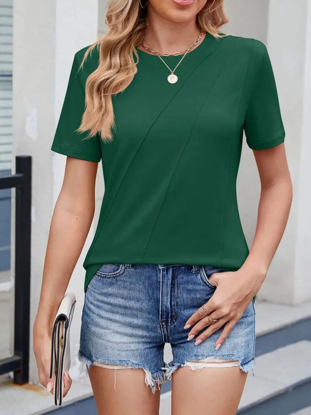 Smooth Round-Neck Short-Sleeve T-Shirt