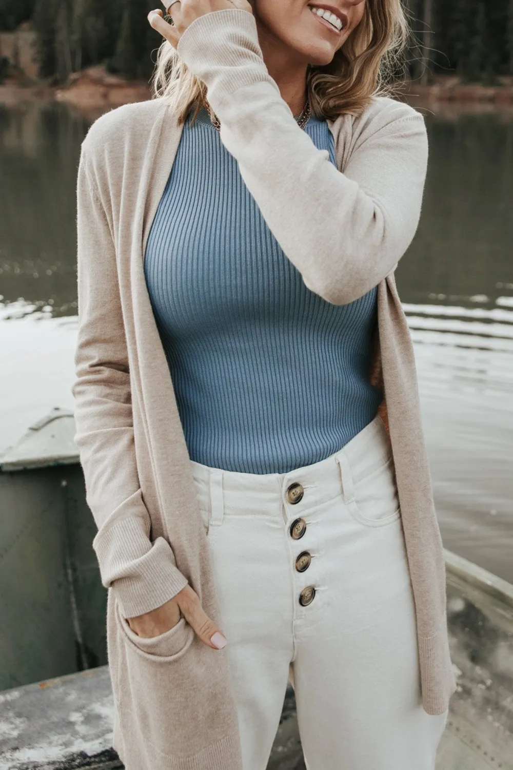 Lightweight Soft Simple And Slimming Top