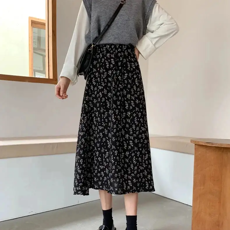 Floral Pleated A-Line Skirt