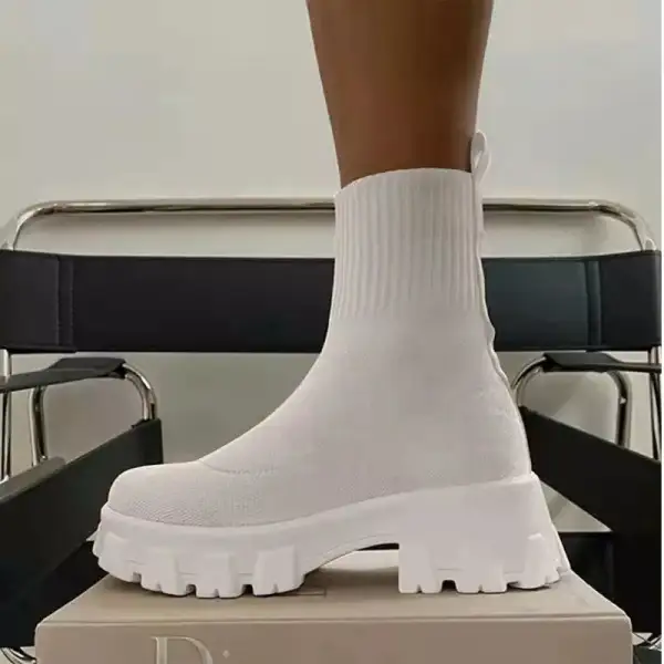 Round Toe Block Heels Boots